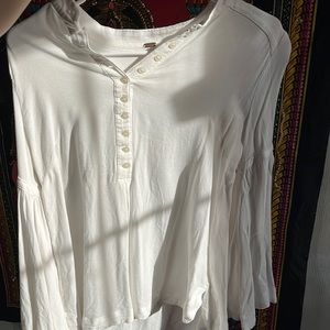 Free people extra small witch trumpet sleeve boho top high low
